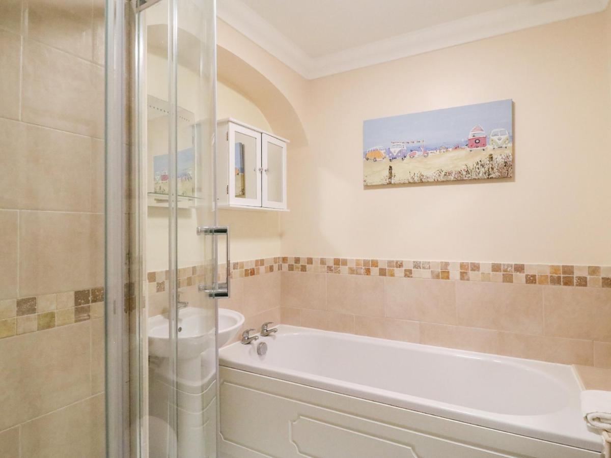 Harbour Watch Apartment 1 Уэймут Экстерьер фото
